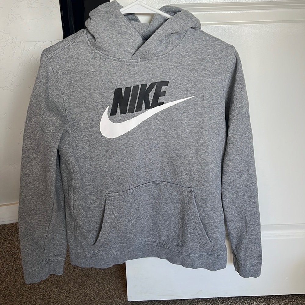 Nike hooded sweatshirt. Youth size X-Large